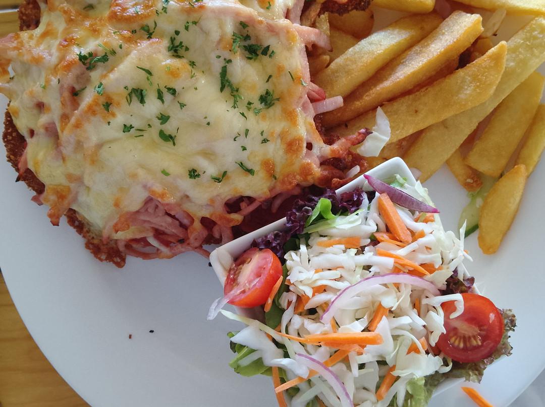 Woodgate Beach Hotel Motel主图