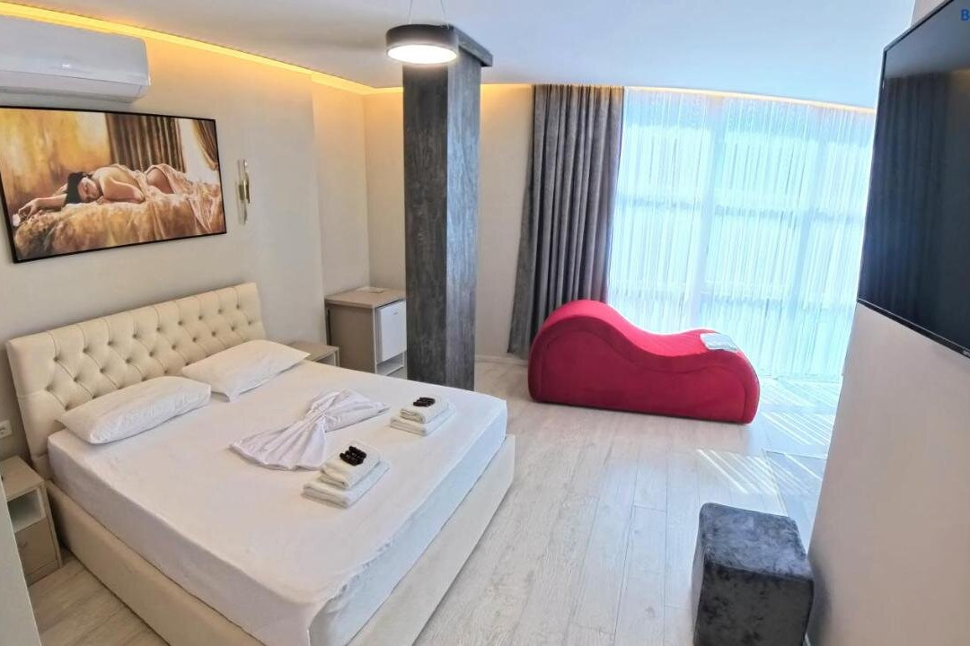 London Restaurant Hotel