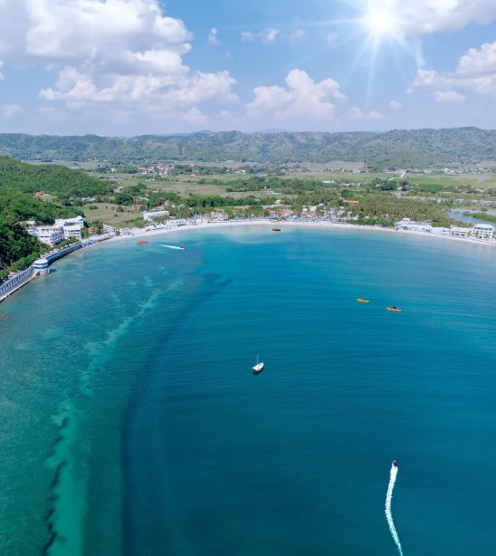 Santiago Cove Hotel and Restaurant-泳池