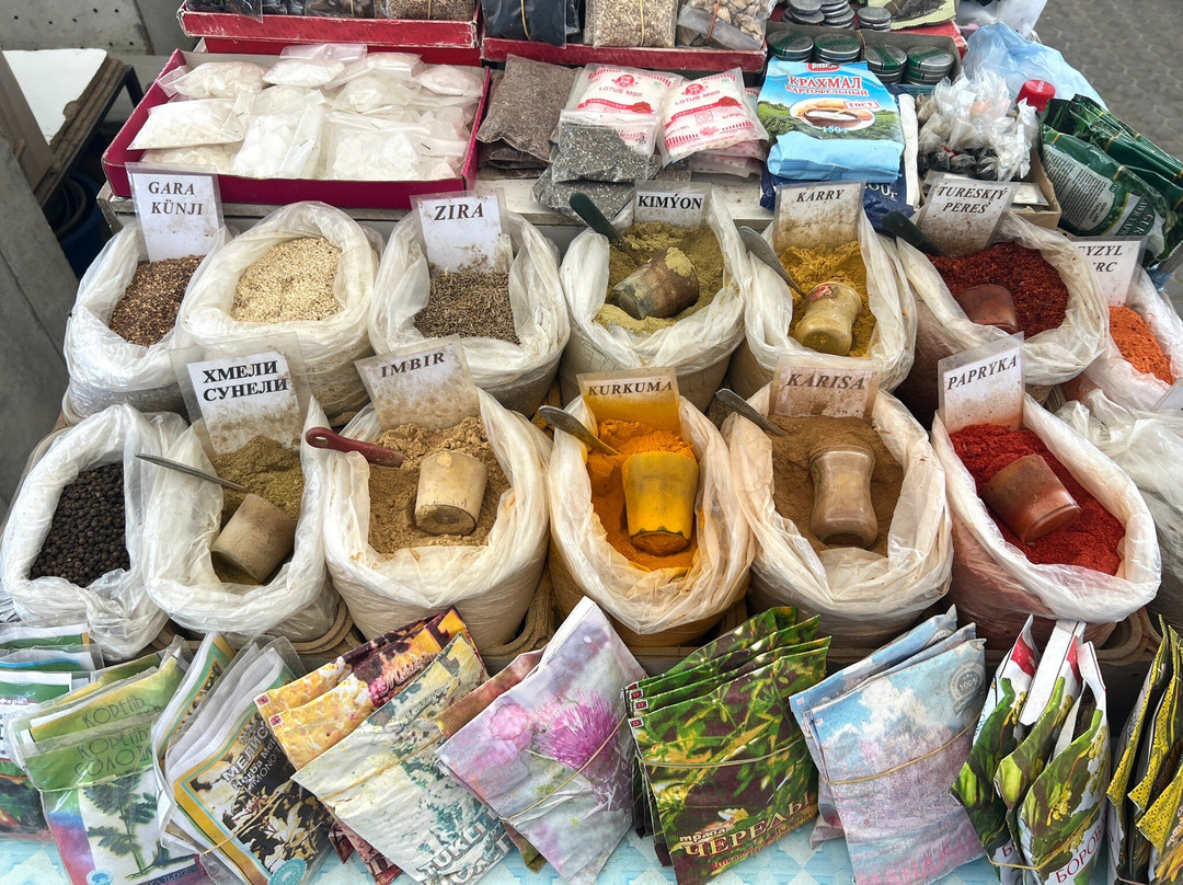 Russian Bazaar-阿什哈巴德必去景点