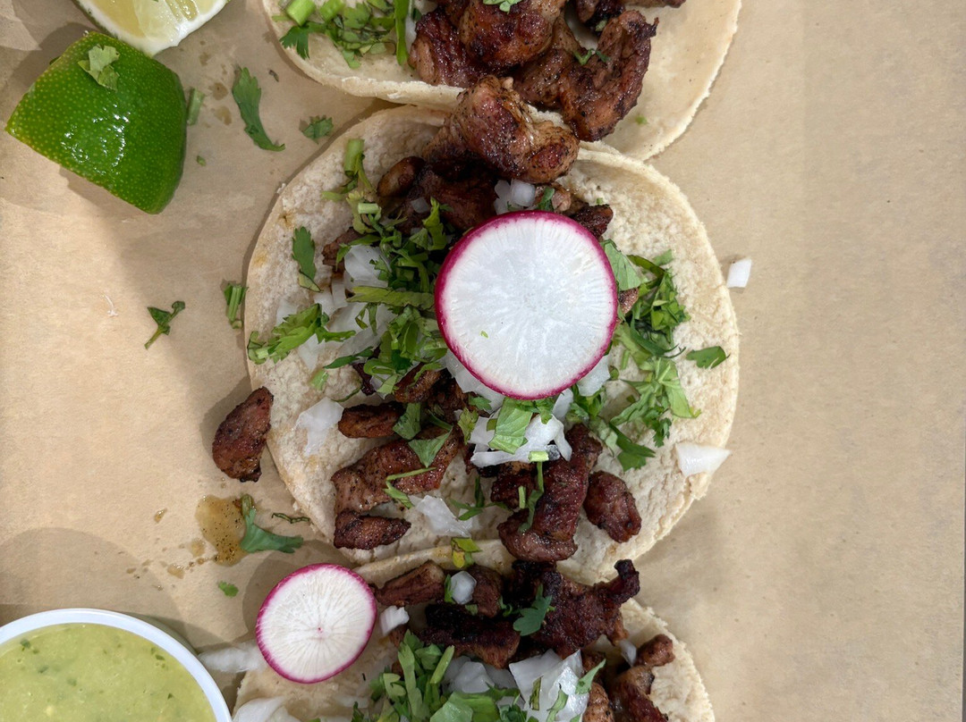 Uno Mas Tacos & Tequila