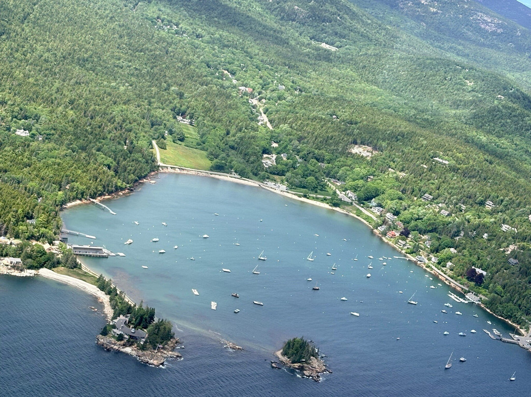 Scenic Flights of Acadia-Trenton必去景点