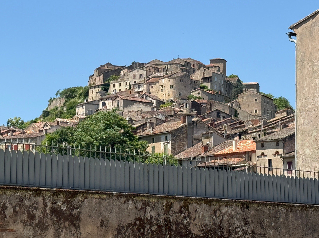 Porte de l'Horloge-谢河畔科尔德必去景点