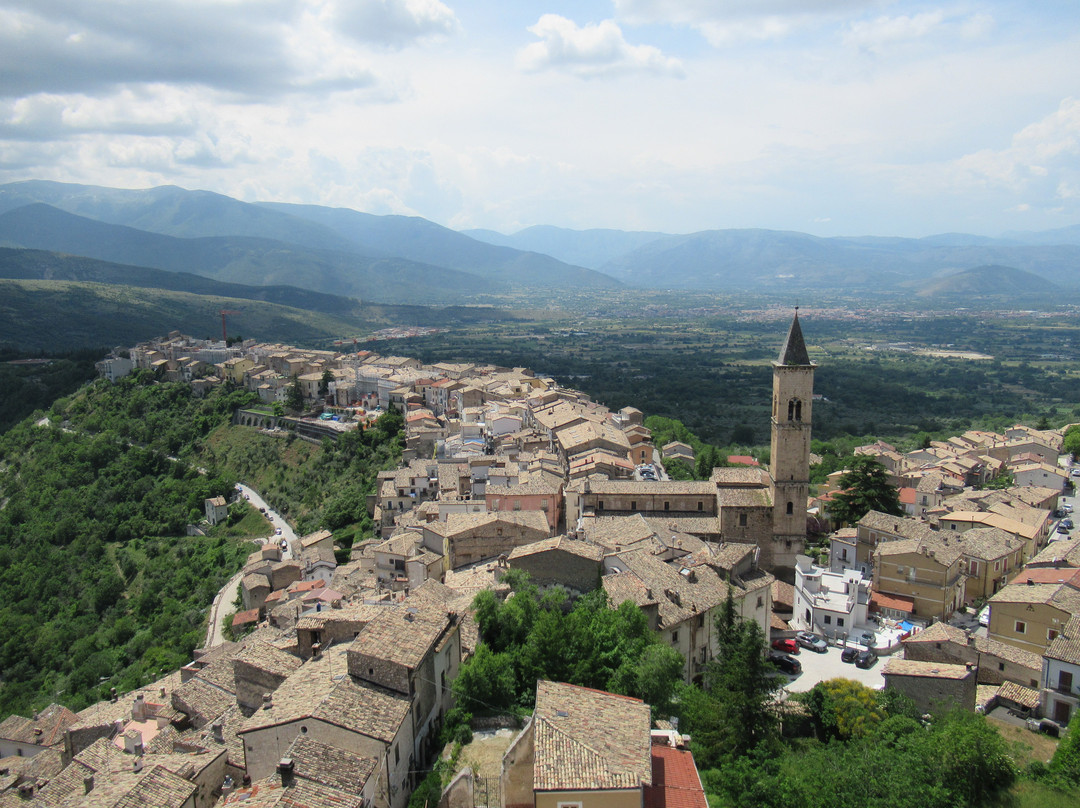 Castello Cantelmo-Caldora-Pacentro必去景点