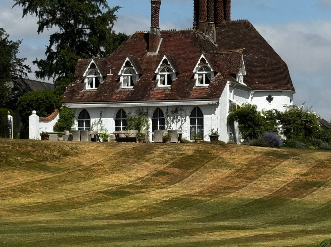 Houghton Lodge Gardens-Houghton必去景点