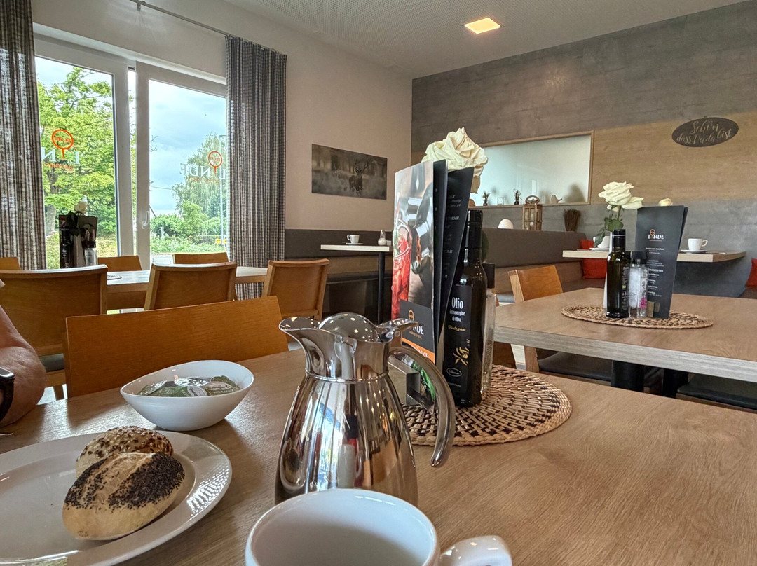 林德旅馆 - 百隆酒店主图