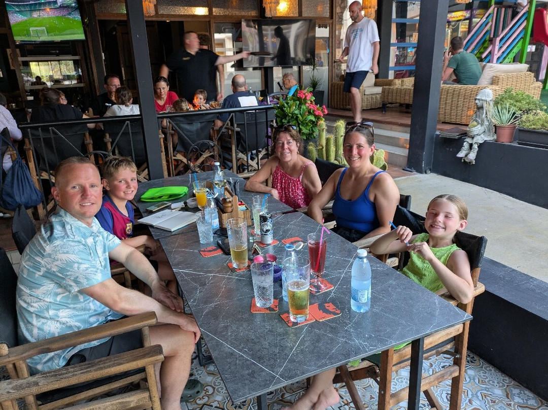 Legends Lounge Bar