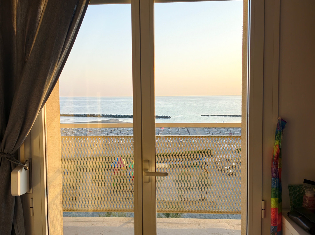 Hotel Tritone Rimini主图