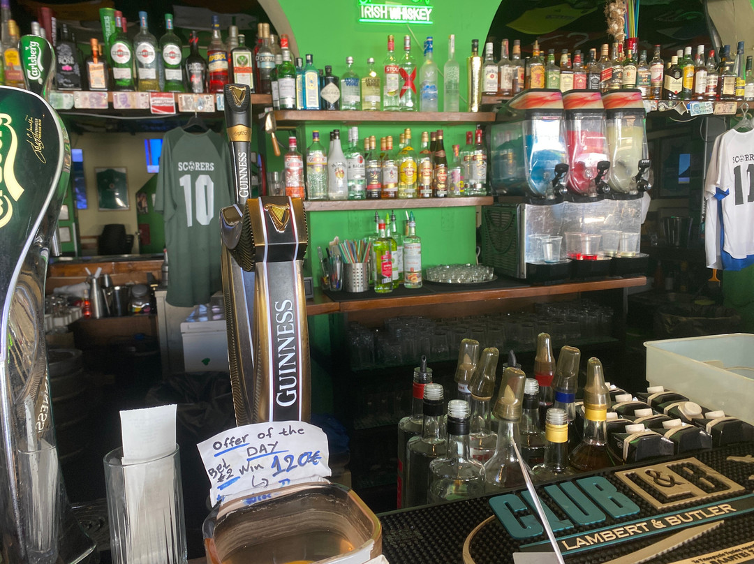 Scorers Irish & Sports Bar-Kavos必去景点