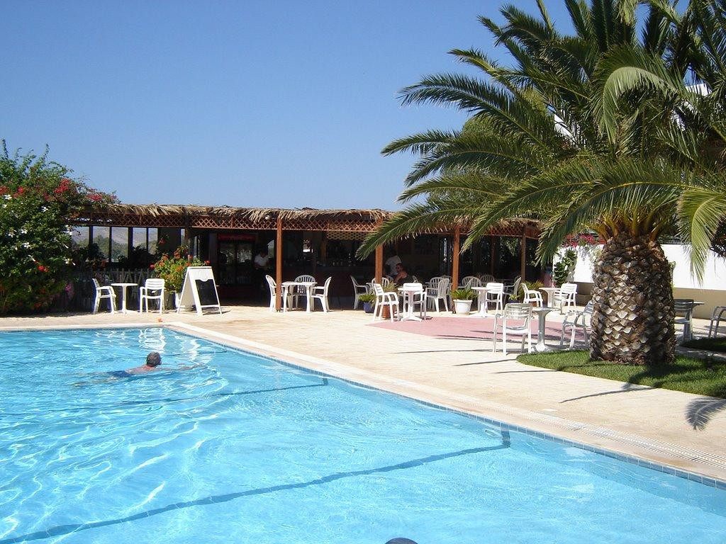 Cavo Mediterraneo Hotel