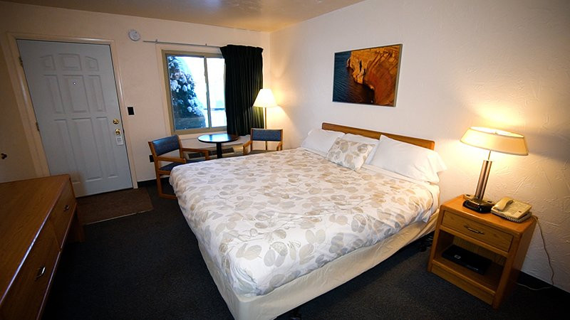 缪尼辛酒店住宿-阿尔及尔瀑布汽车旅馆