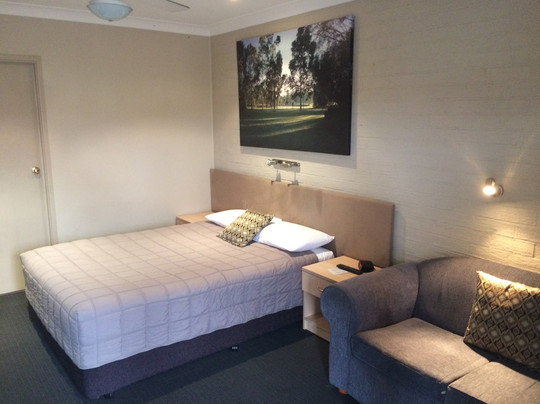 Baybrook Motor Inn and Apartments主图