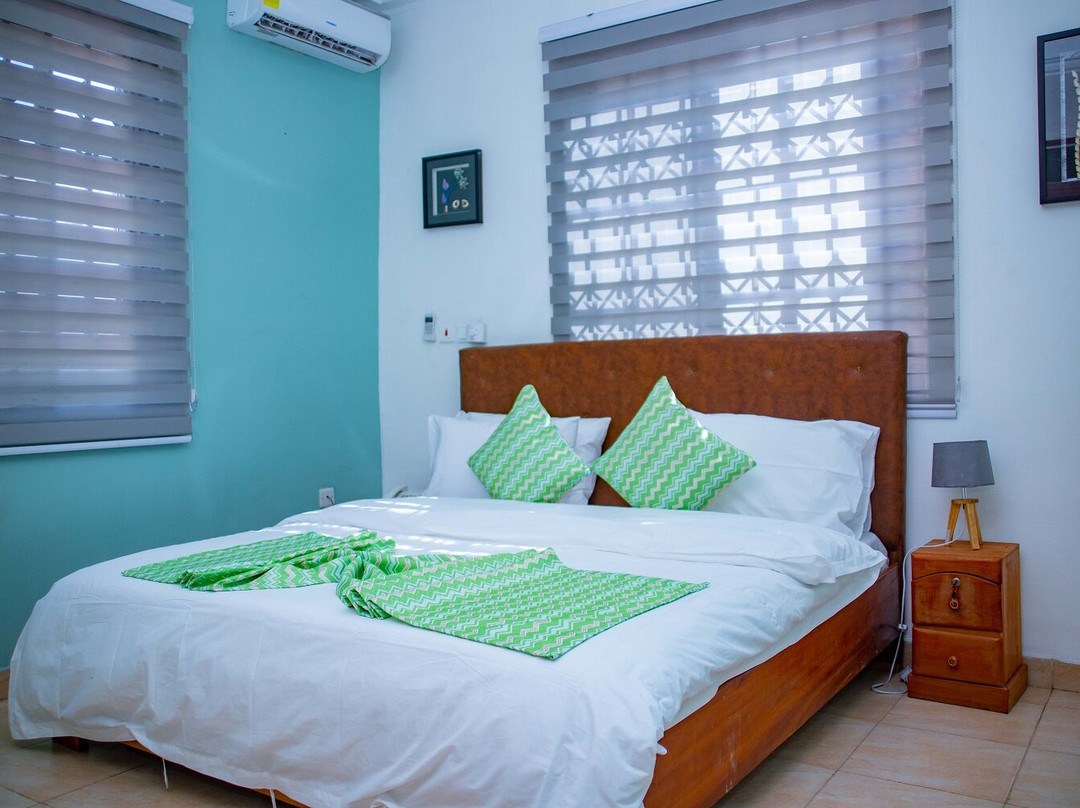 Tonyx Hotel Suites & Spa