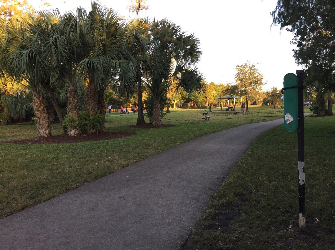 Parkland旅游景点-Barkland Dog Park