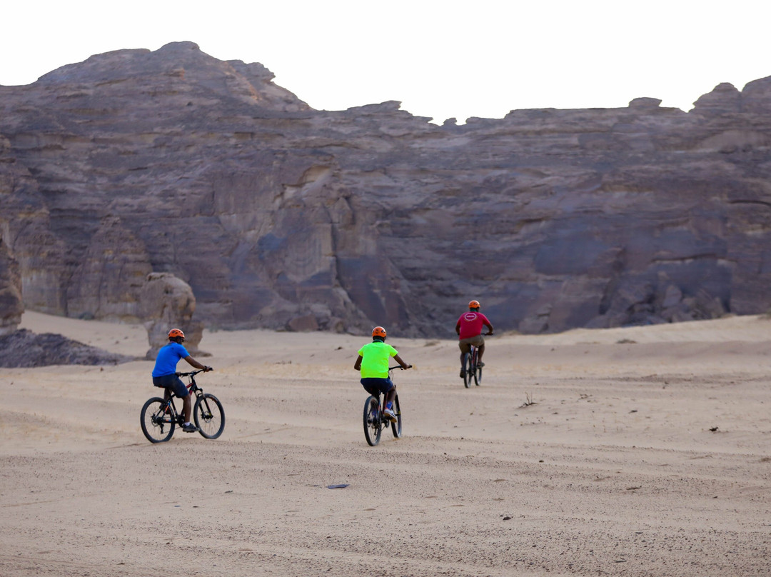 Husaak Adventures-AlUla必去景点