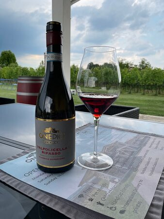 Onepiò Winery-代森扎诺-德尔加达必去景点
