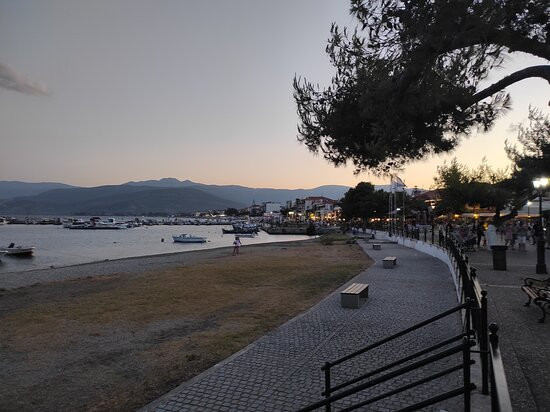 Astros Beach-Paralio Astros必去景点