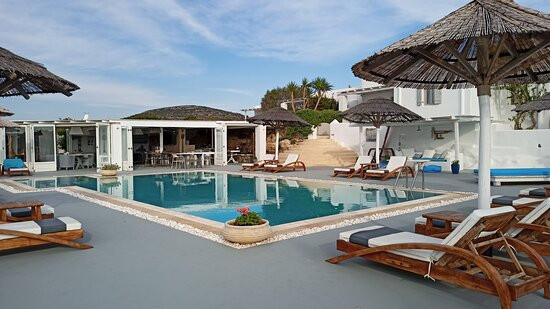 阿尼莫伊度假酒店主图