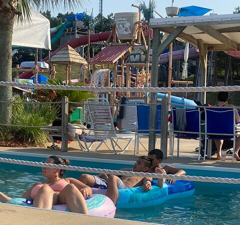 Grand Paradise Water Park景点图片