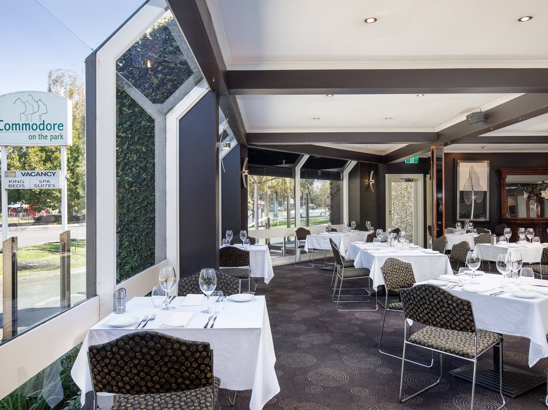 公园舰长酒店主图