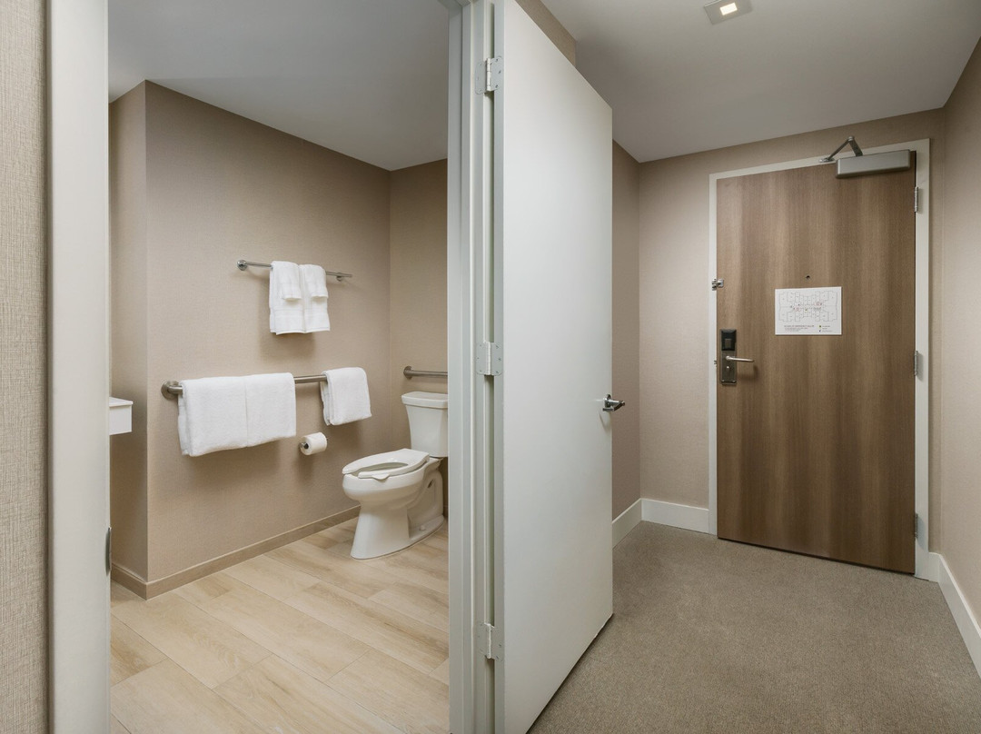 The Altair Hotel主图