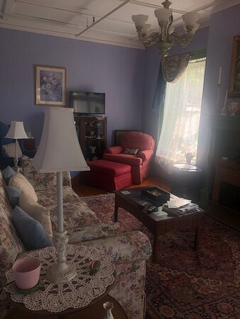 The Sheldon Mansion主图