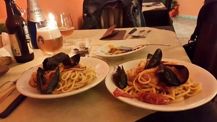 Monacizzo-Librari-Truglione餐馆和美食-Pizzeria Le Barche