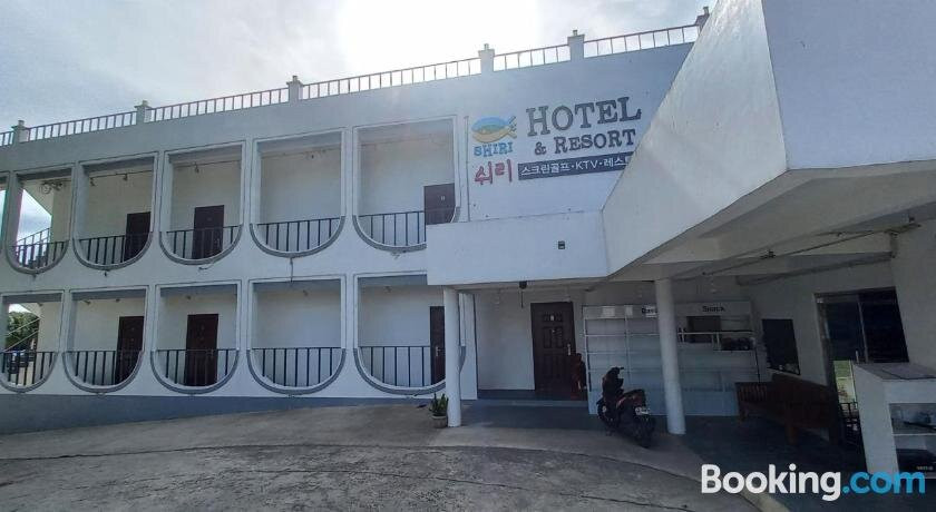 Shiri Hotel