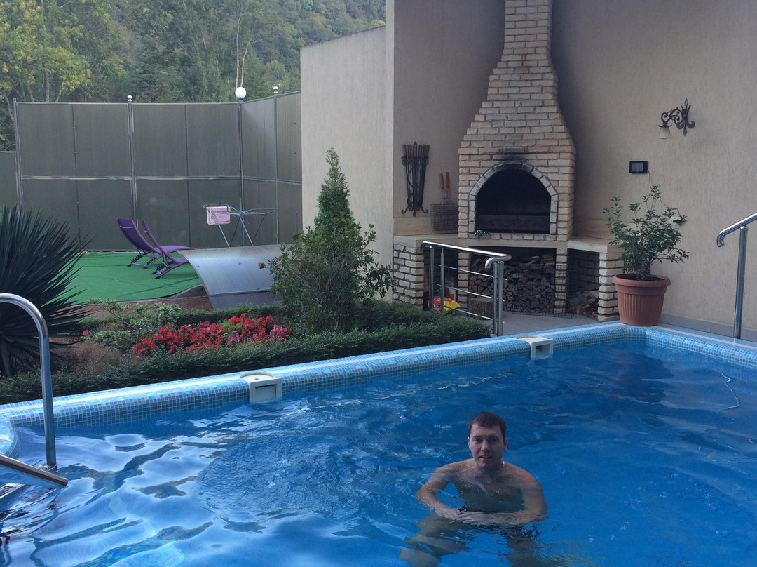 Krayevsko-Armyanskoye酒店住宿-Lili Guest House