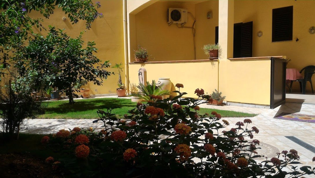 Macchiareddu酒店住宿-Bed & Breakfast Antico Corso