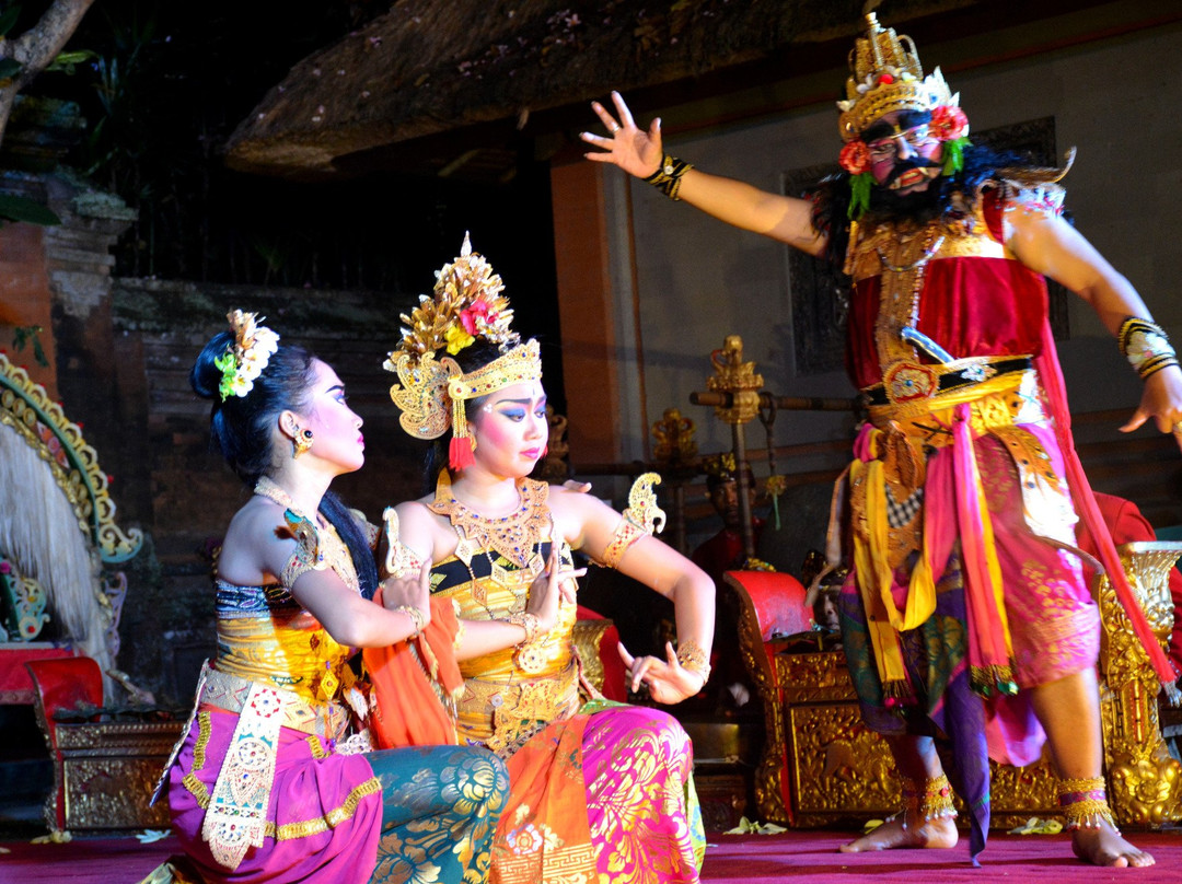 Dance Performance At Ubud Palace-乌布必去景点