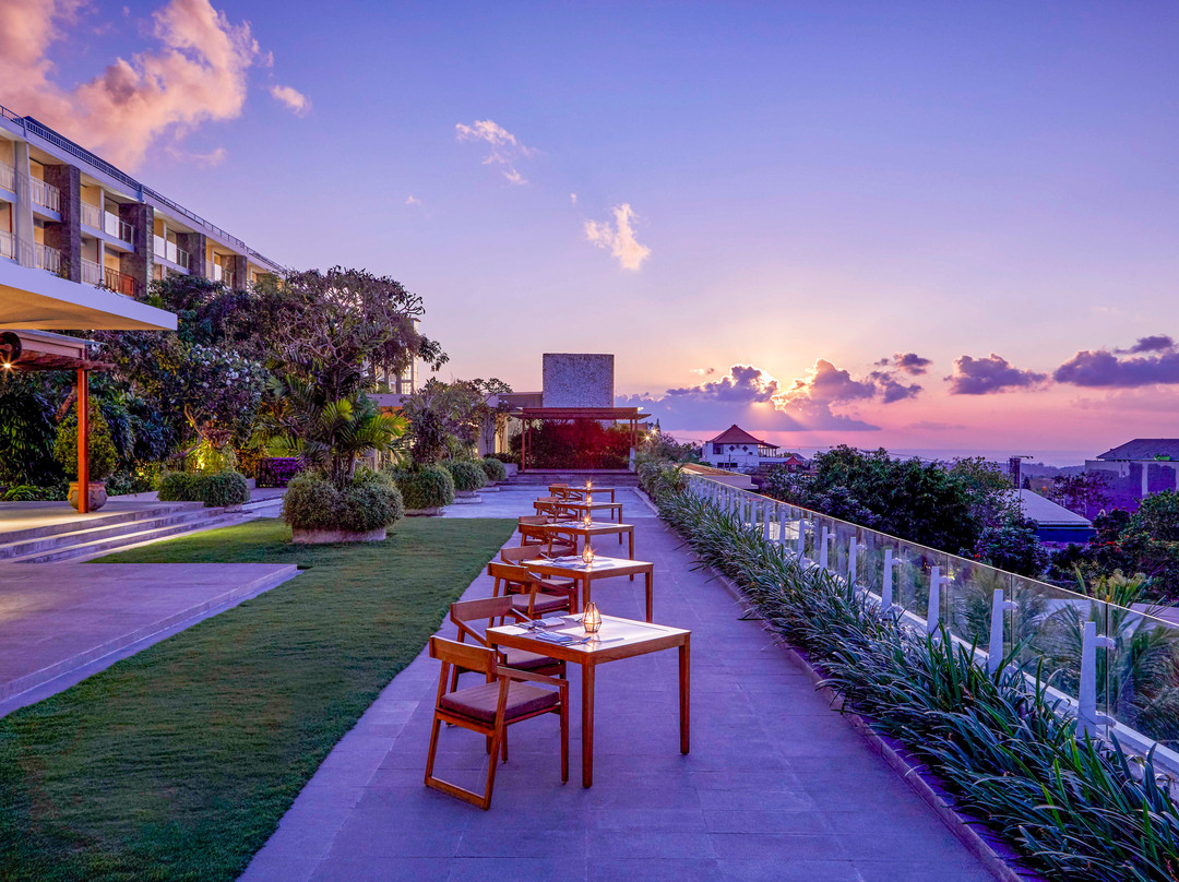 Evolution Restaurant