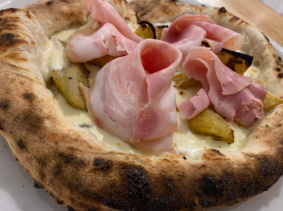 Stonehenge Pizzeria Napoletana