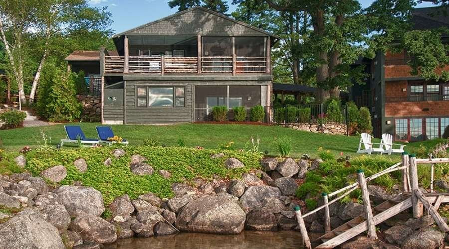 湖畔米尔瀑布酒店主图