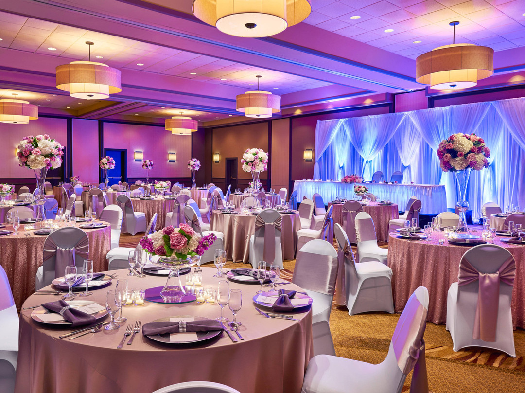 Four Points by Sheraton Milwaukee North Shore主图