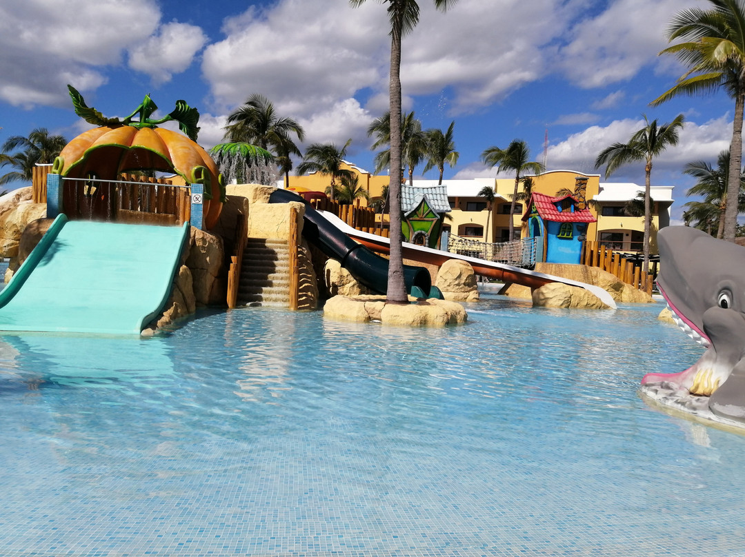 Barcelo Maya Palace主图