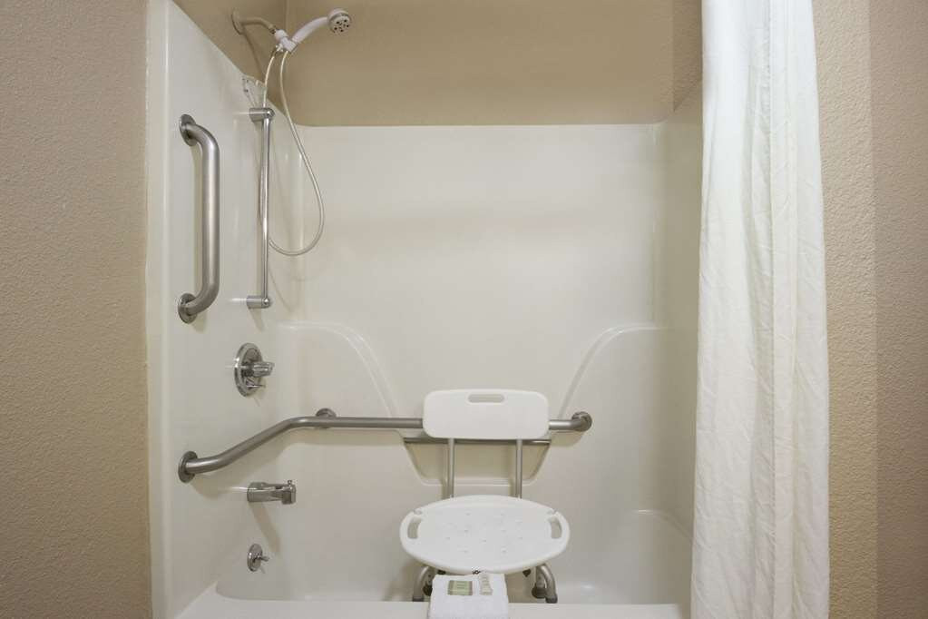 Super 8 by Wyndham Fort Chiswell Wytheville Area主图