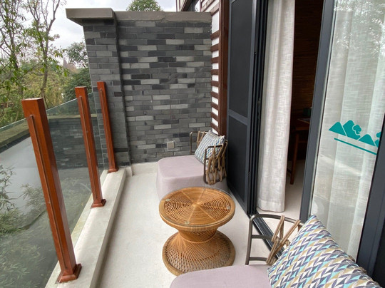 青城山尊酒店主图