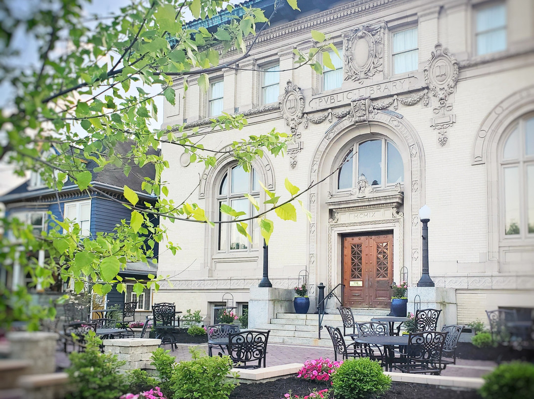 The Old Library Inn主图