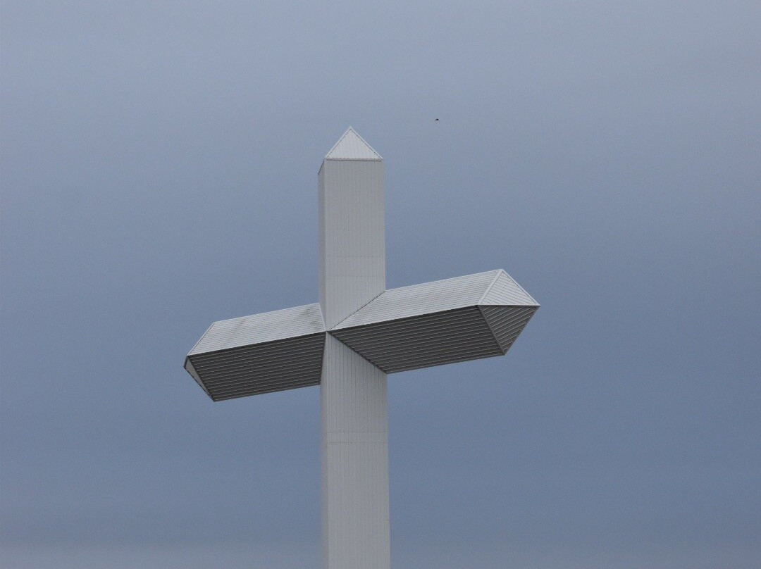 Cross at the Crossroads-Effingham必去景点