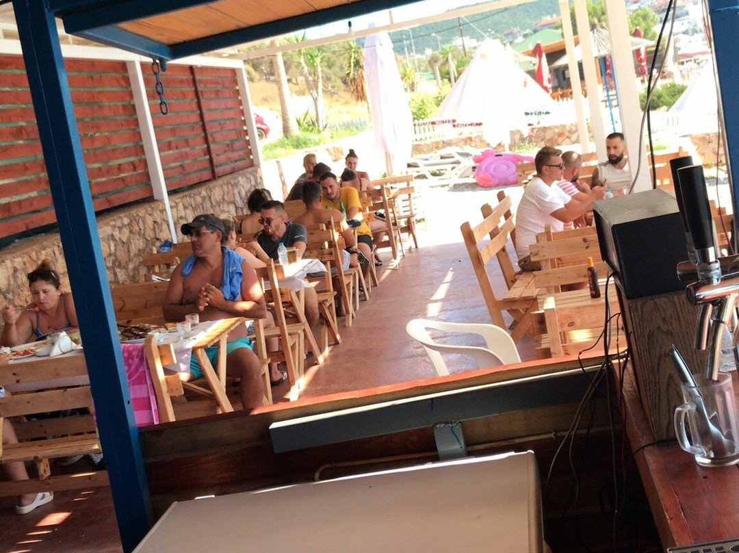 Neasden Lane Beach-Ksamil必去景点