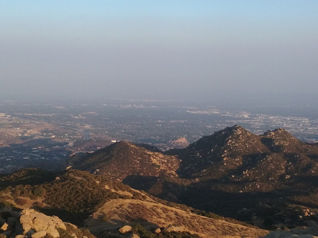 Rocky Peak Trail-西米谷必去景点