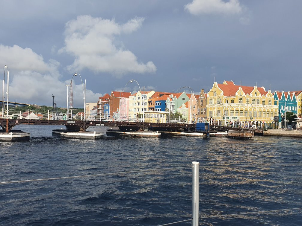 Blue C Watersports - Curacao Boat Trips-威廉斯塔德必去景点