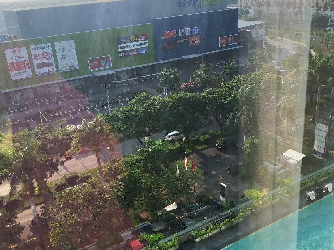 祖里加巴贝克大酒店主图