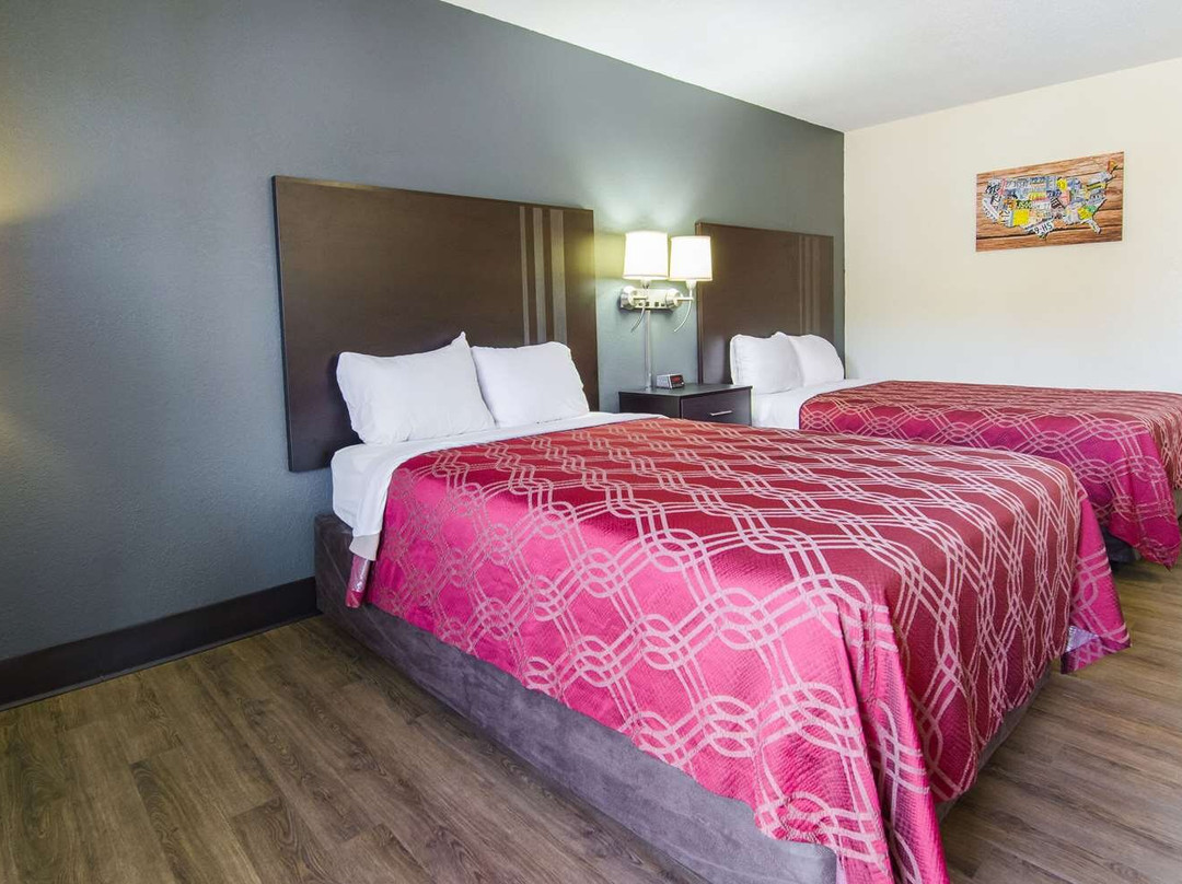 Econo Lodge Bristol主图