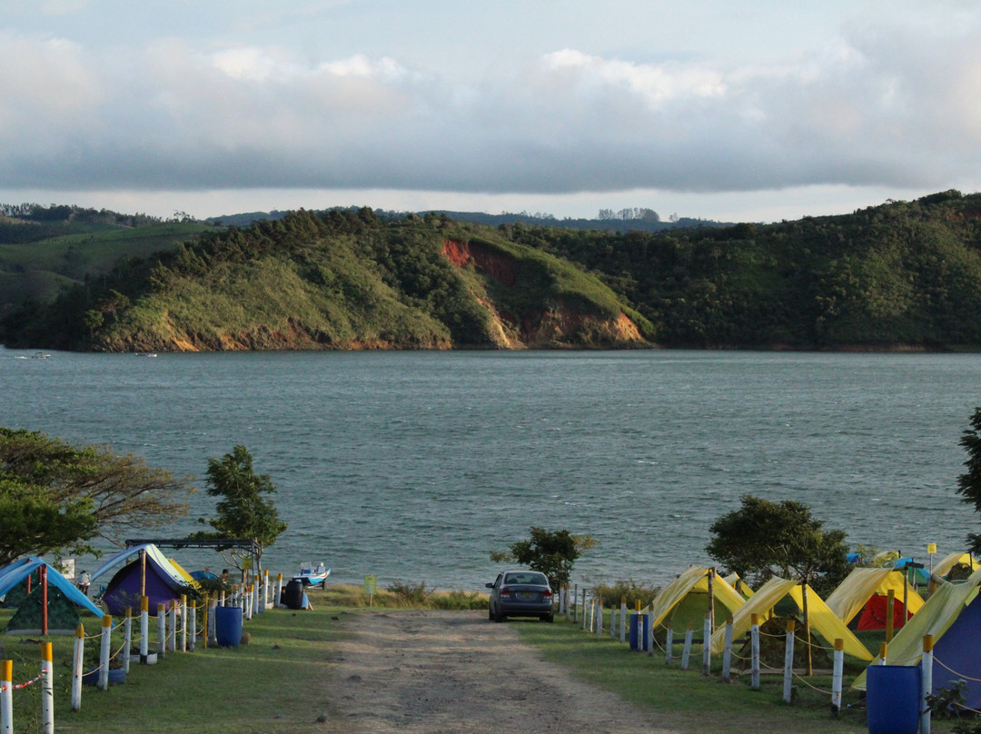 Zona de Camping Lago Calima Berlin景点图片