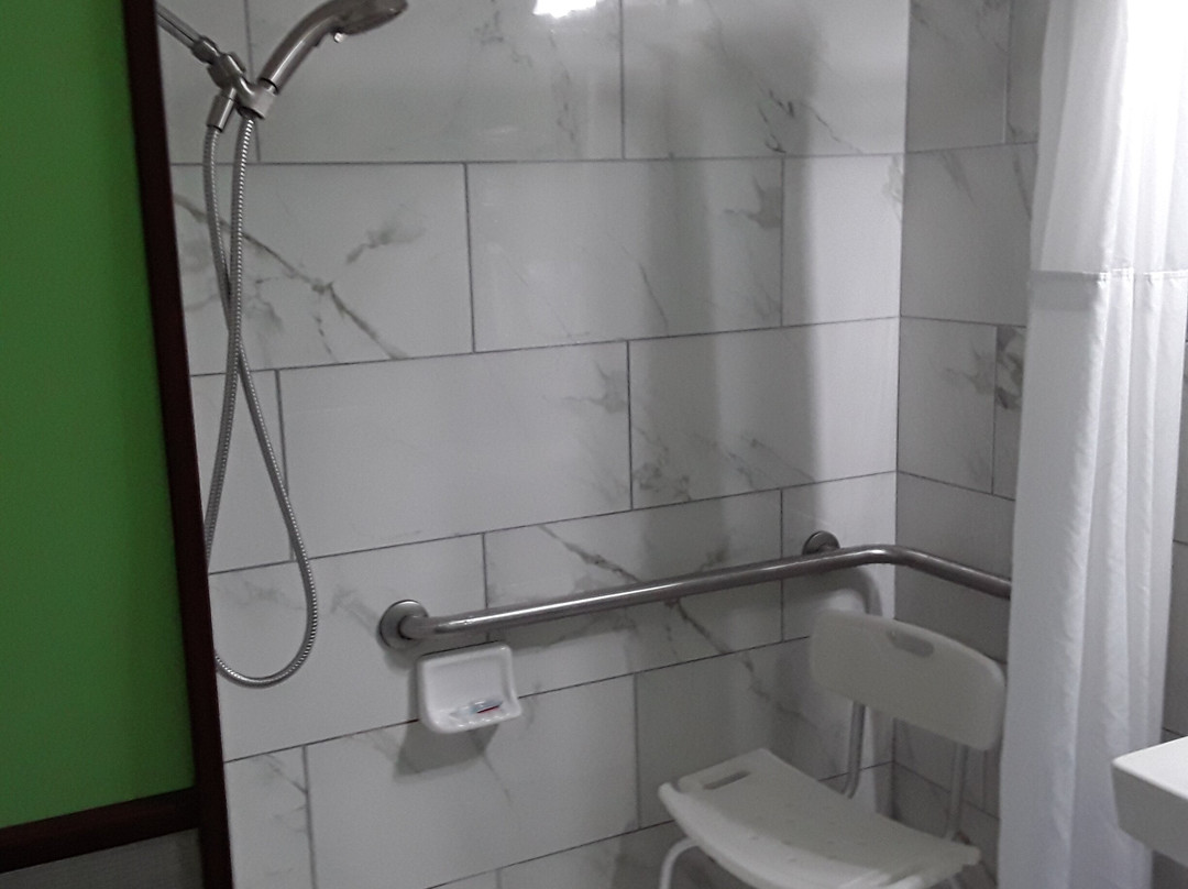 Econo Lodge Cadillac主图