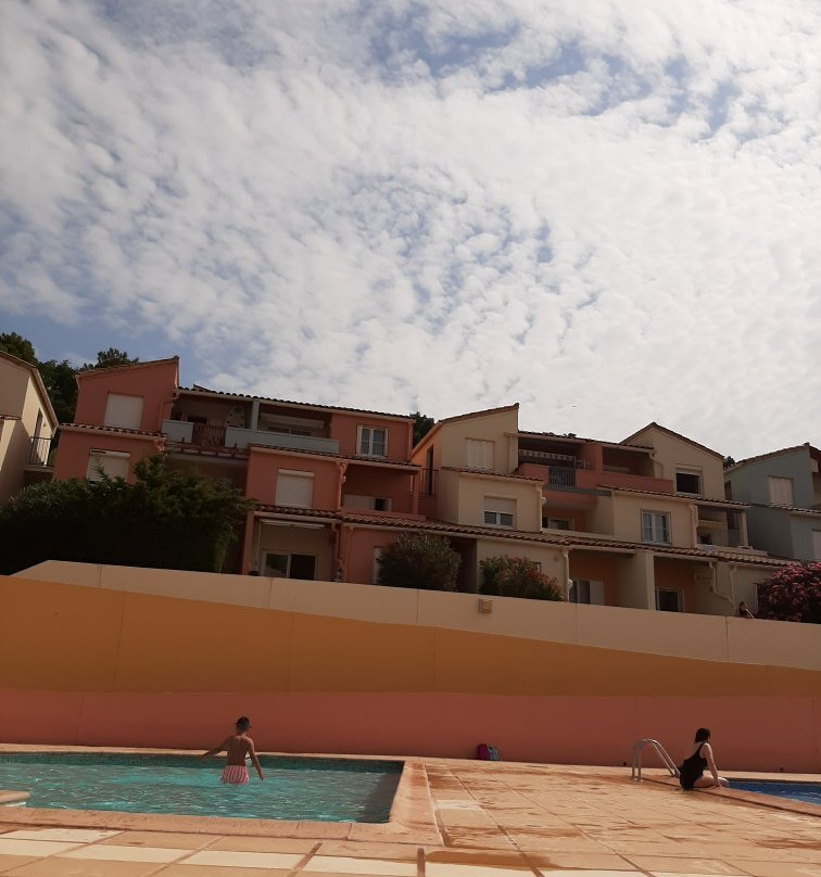 Lagrange Grand Bleu Vacances – Résidence Le Village des Aloès主图