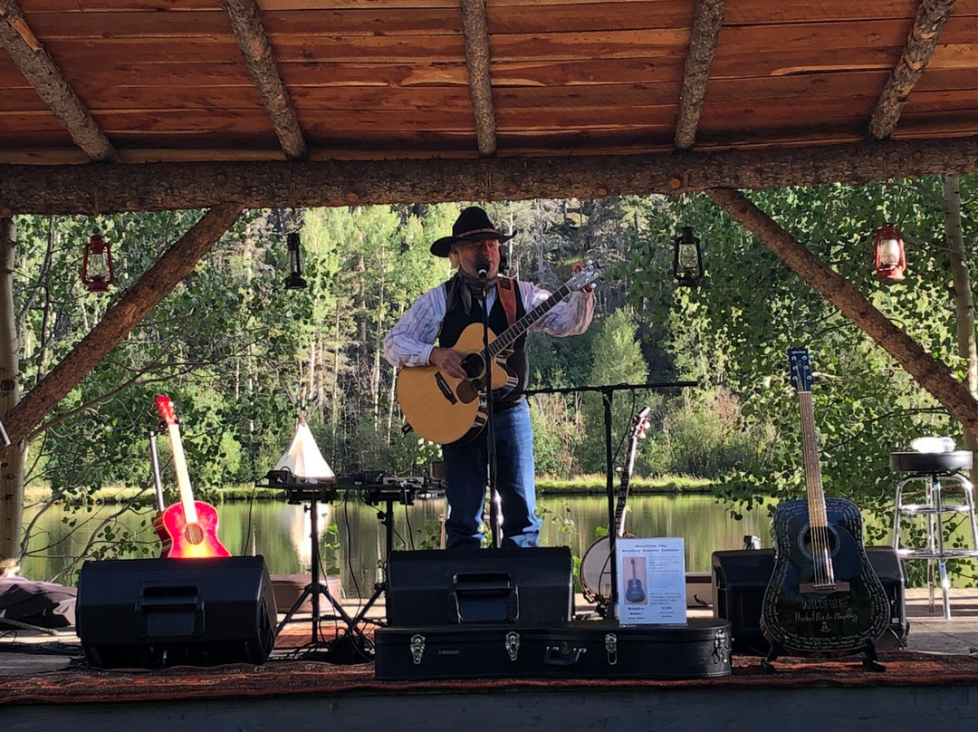 Rockin’ 3M Amphitheater-红河必去景点