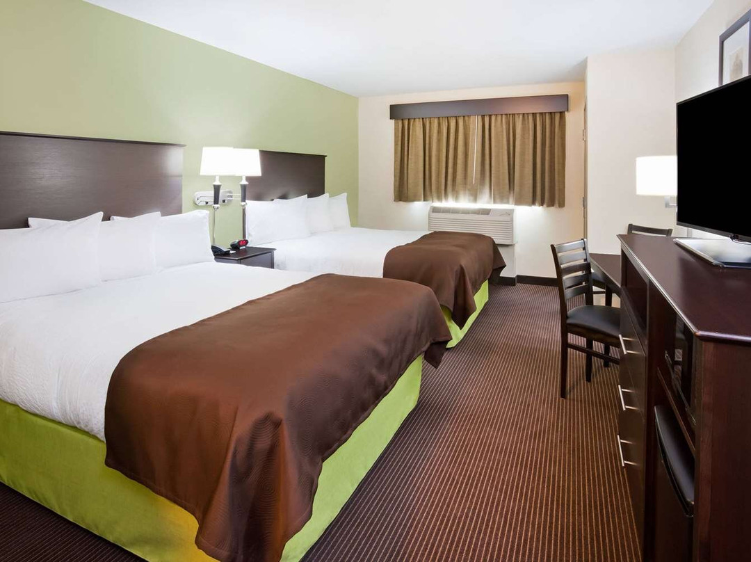 AmericInn by Wyndham DeWitt主图